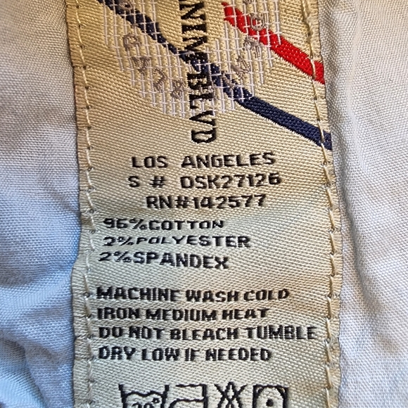 Denim Blvd Distressed Denim Mini Skirt Size Large - Picture 7 of 7